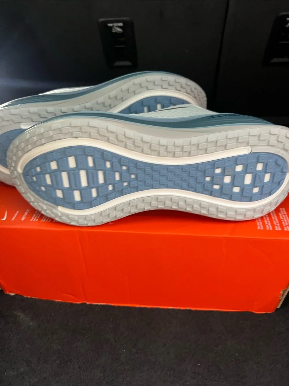 Size 13 - Nike Vomero Plus Off White Grey Fog Thunderstorm New No Lid!
